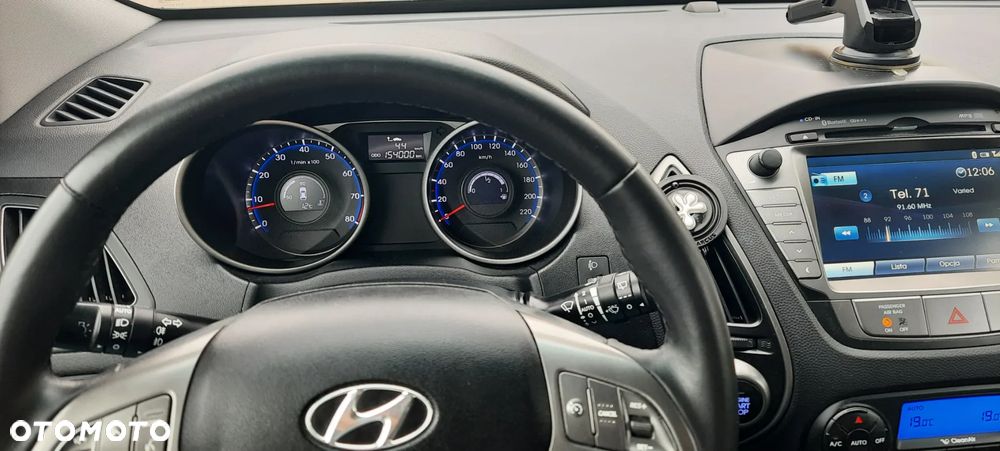 Hyundai ix35 1.6 2WD Fifa World Cup Edition - 15