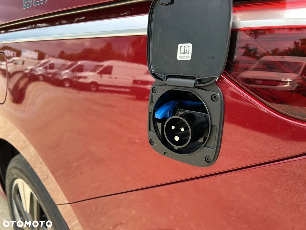 Volkswagen California - 34