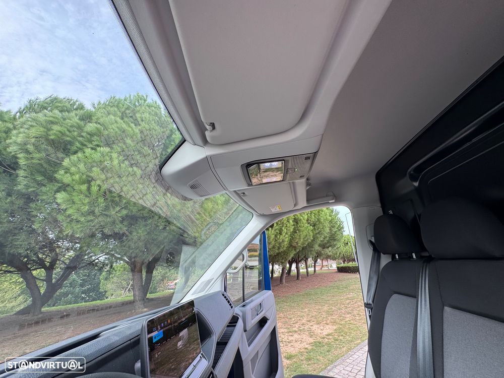 VW Crafter - 11