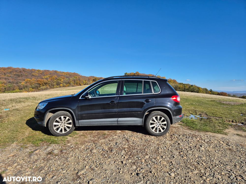 Volkswagen Tiguan 2.0 TDI DPF 4Motion Track & Field - 4