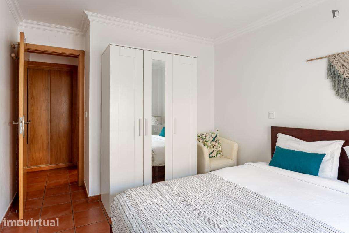 Apartamento com 2 quartos - localizado em Torres vedras - Grande imagem: 4/21