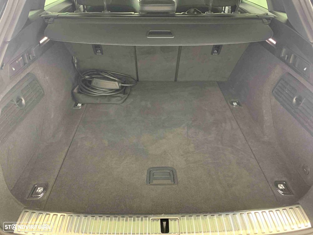 Audi Q8 e-Tron 50 quattro S line - 14