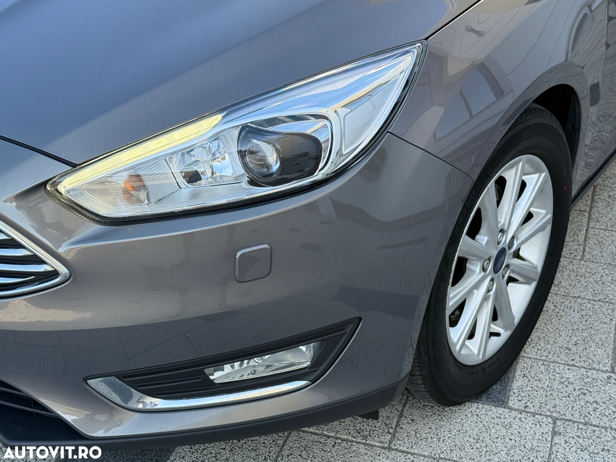 Ford Focus - 12