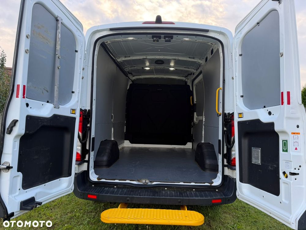 Ford Transit - 5
