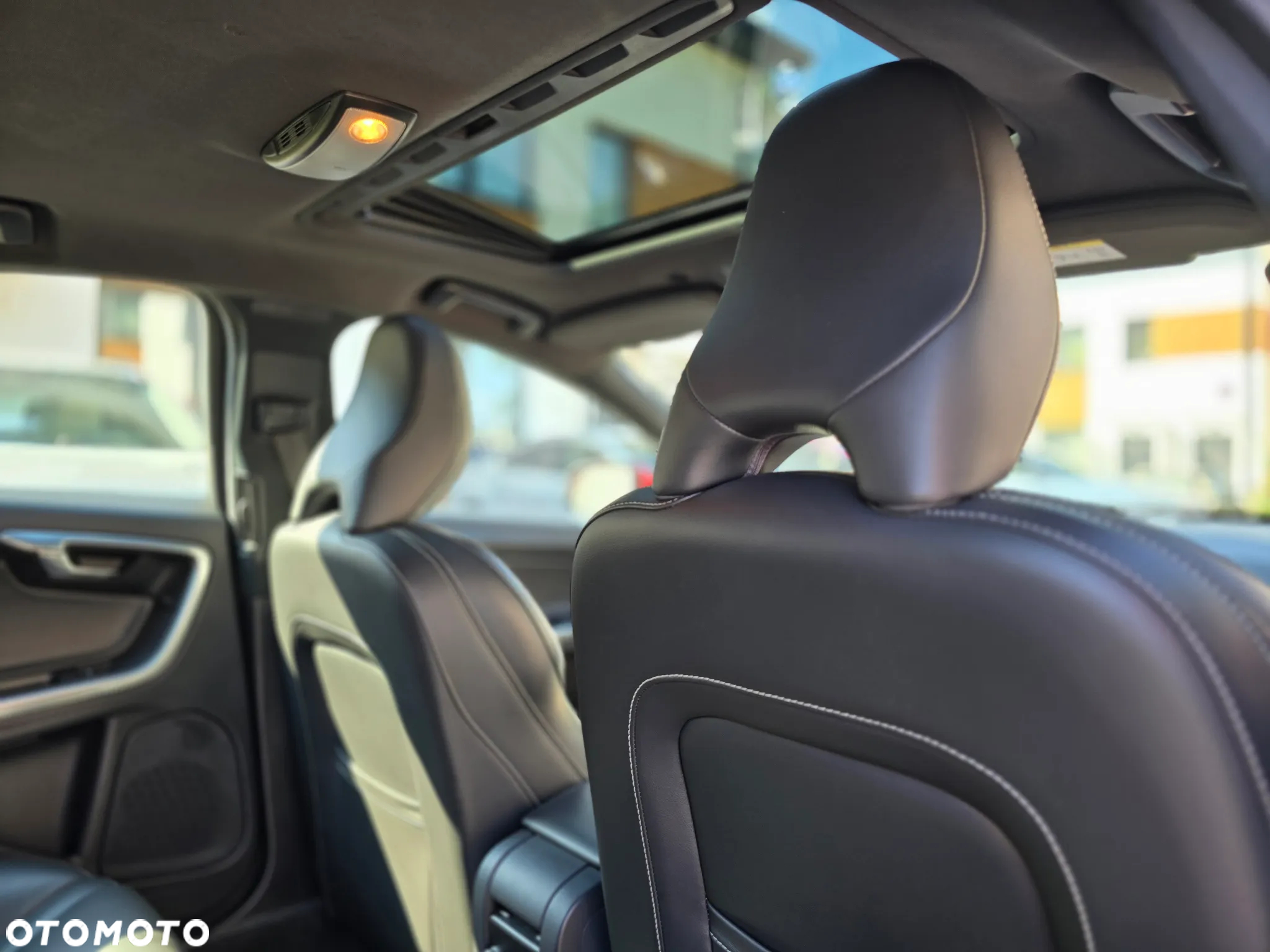 Volvo S60 - 24