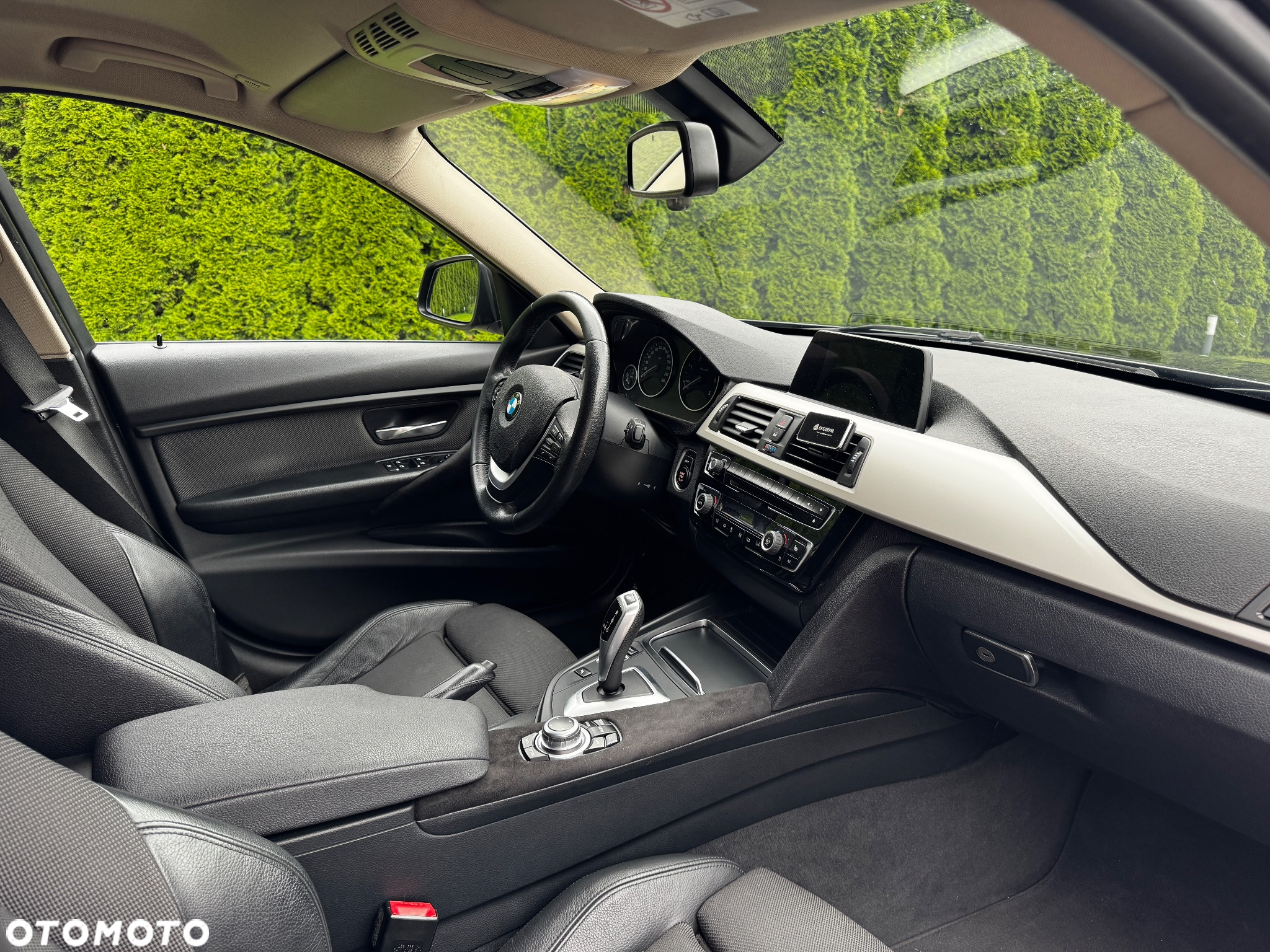 BMW Seria 3 320d Sport Line - 14