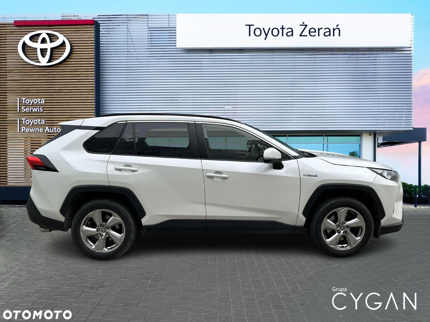 Toyota RAV4 - 4