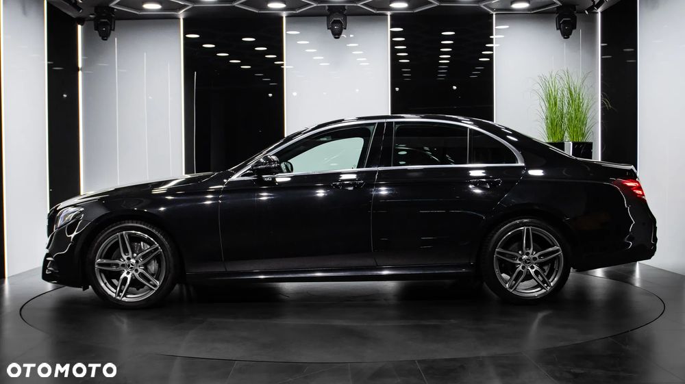 Mercedes-Benz Klasa E 220 d 4-Matic AMG - 4