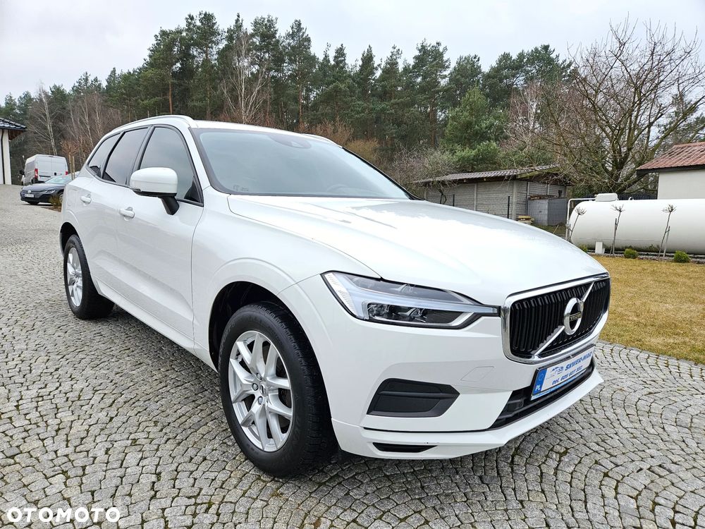 Volvo XC 60 T4 Momentum Pro