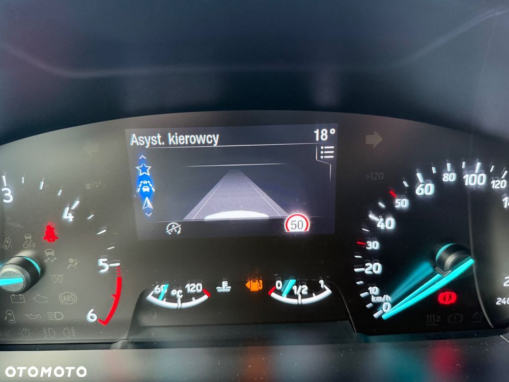 Ford Focus 1.5 EcoBlue Start-Stopp-System COOL&CONNECT DESIGN - 35