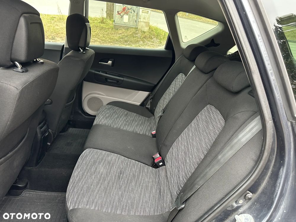 Kia Ceed 1.4 CVVT LX - 5