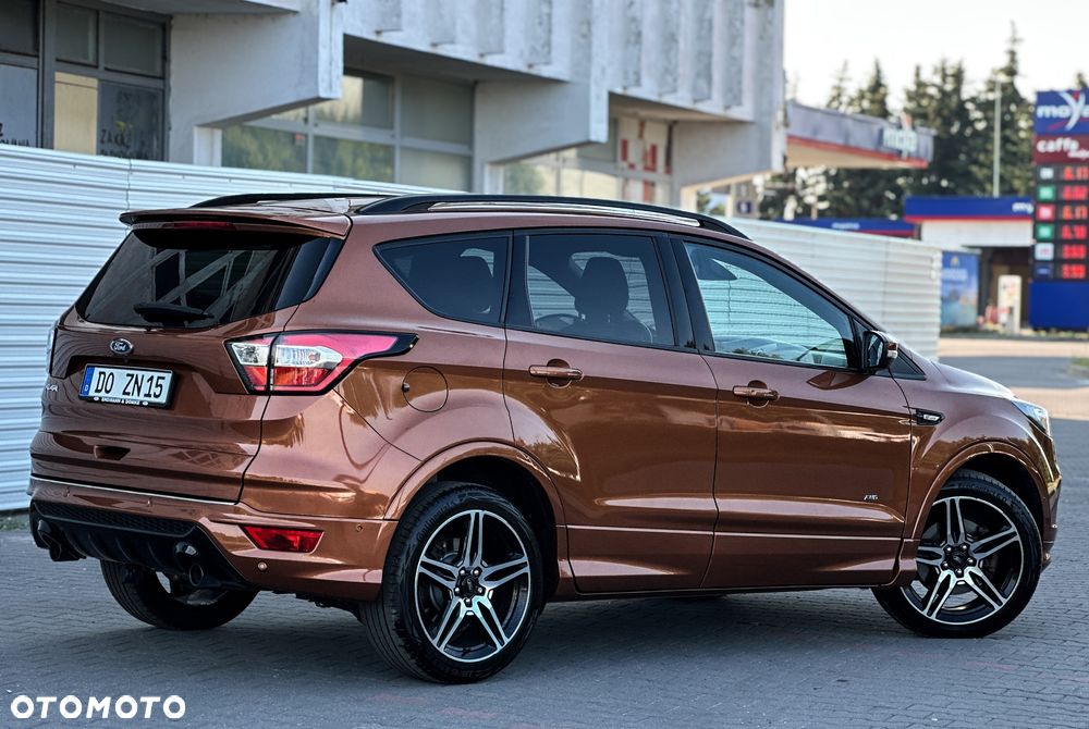 Ford Kuga 2.0 TDCi 4x4 ST-Line - 17