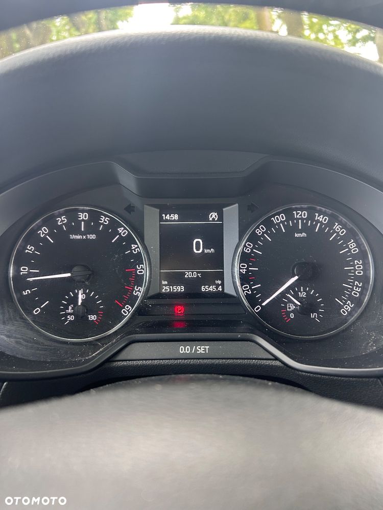 Skoda Octavia 1.6 TDI Ambition - 10