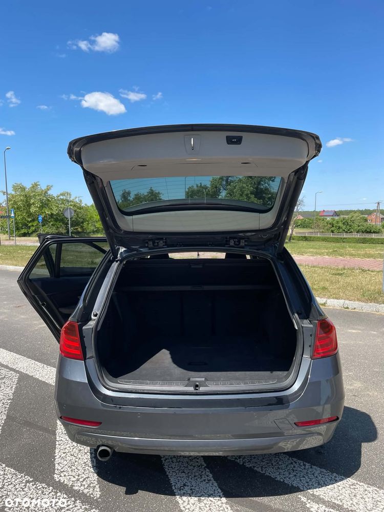 BMW Seria 3 318d - 8
