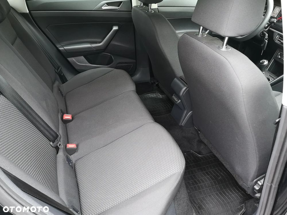 Volkswagen Polo 1.0 Trendline - 29