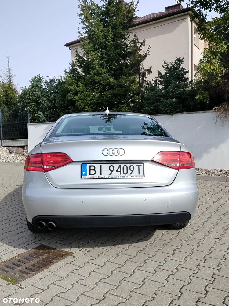 Audi A4 - 4