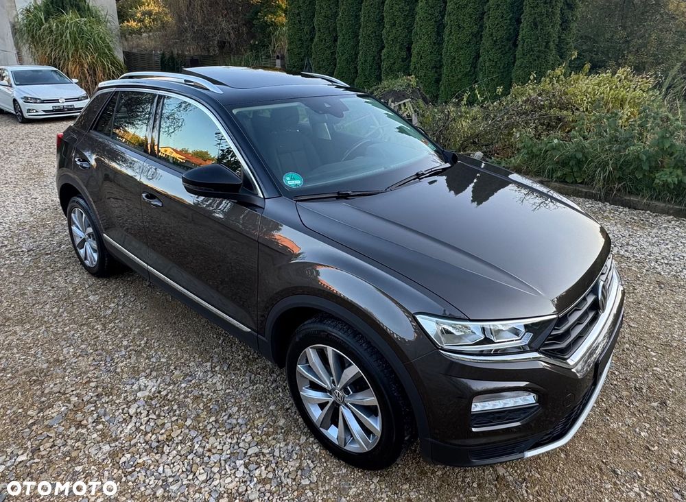 Volkswagen T-Roc - 14