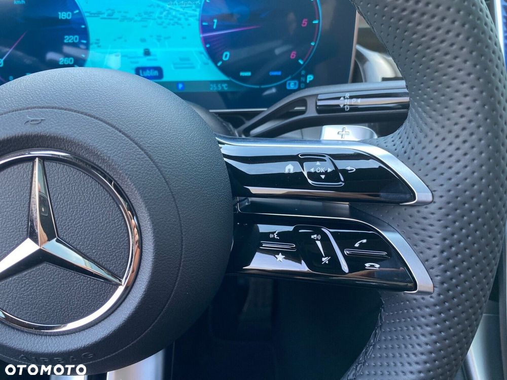 Mercedes-Benz GLC - 15
