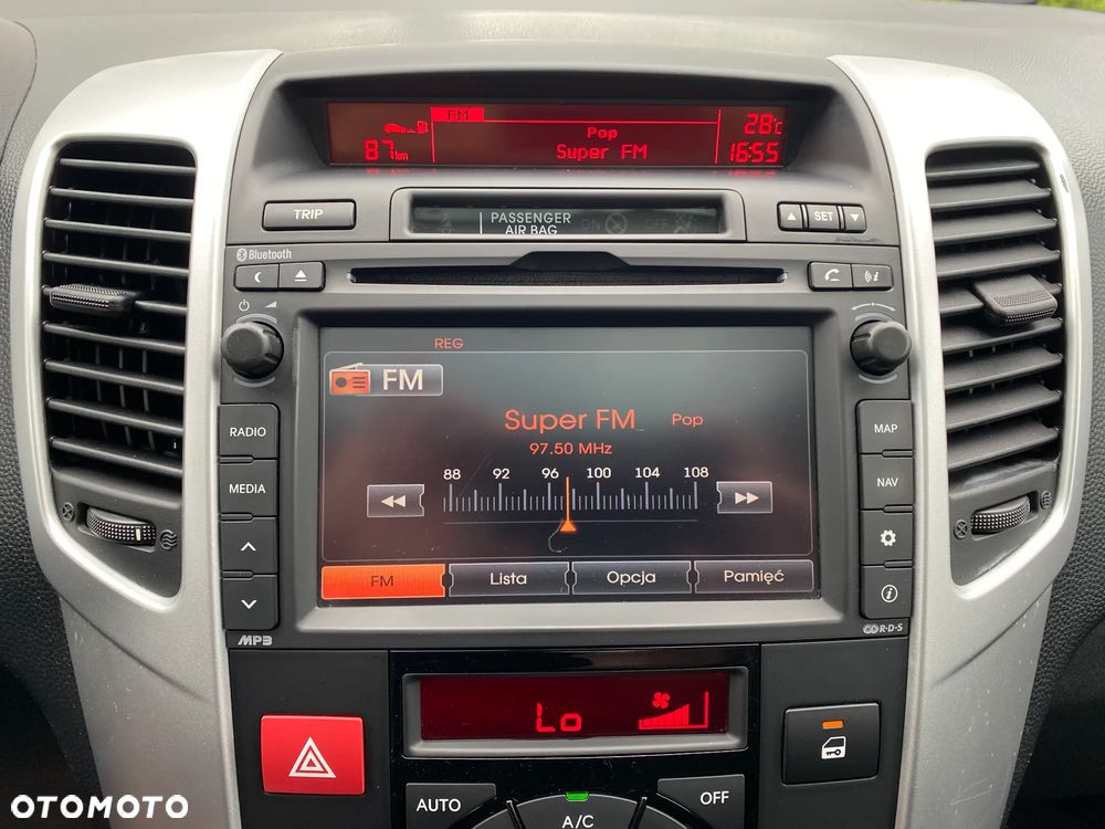 Kia Venga 1.4 CVVT Titanium Collection - 10