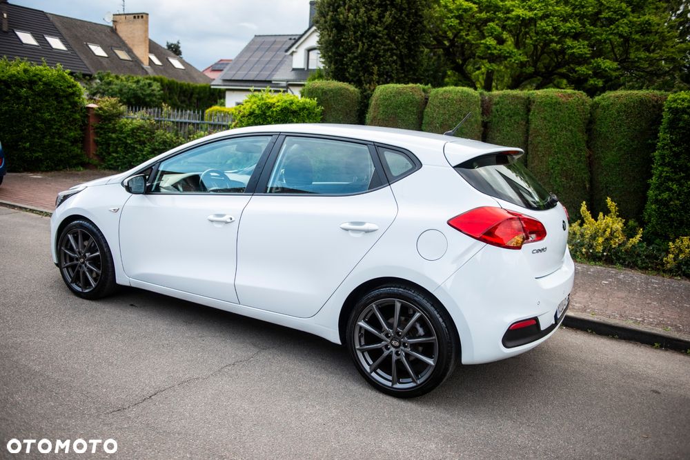 Kia Ceed 1.4 CVVT Vision - 5