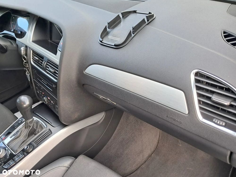 Audi A4 Avant 2.0 TDI Multitronic - 24