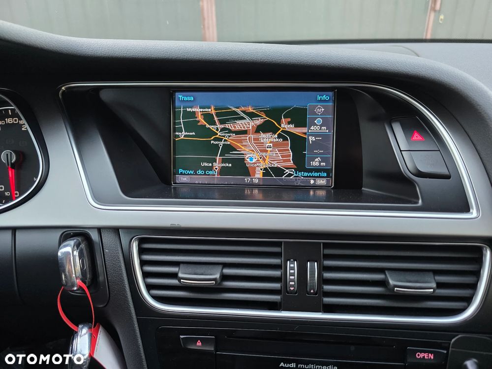 Audi A4 Avant 2013 photo 5
