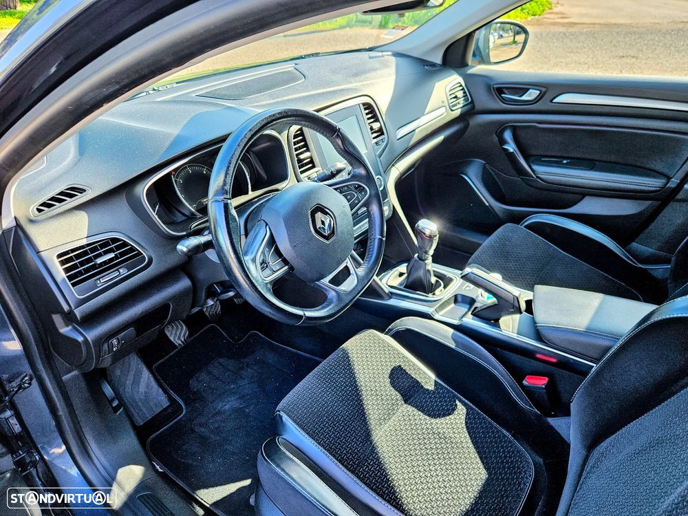 Renault Mégane 1.5 dCi Intens - 15