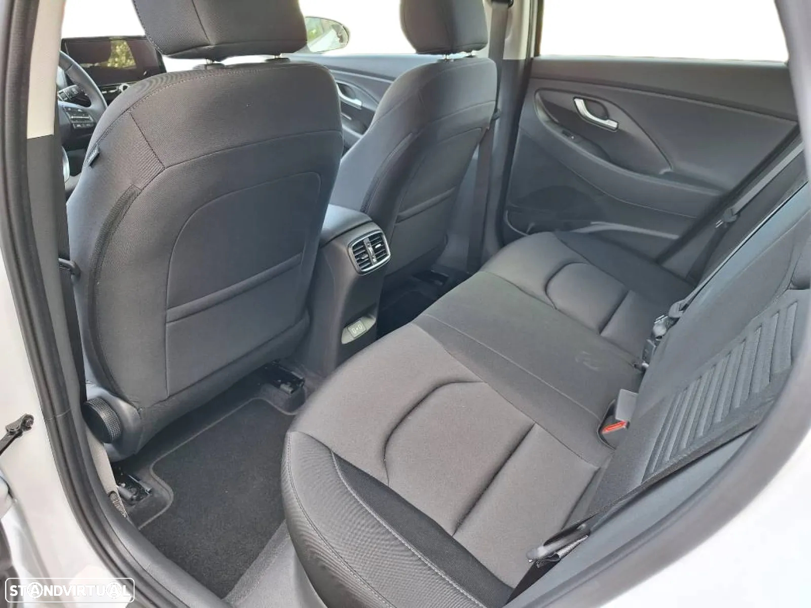 Hyundai i30 SW 1.0 T-GDi Style Plus - 8