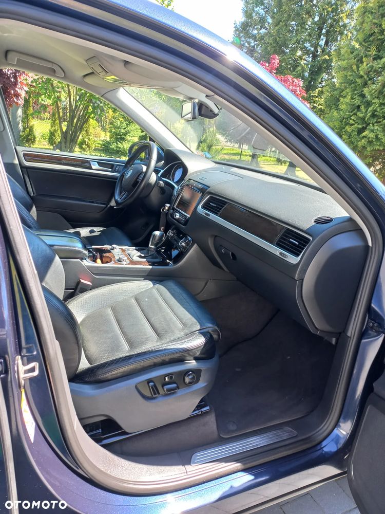 Volkswagen Touareg - 18