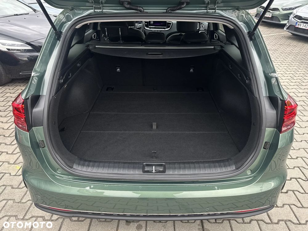 Kia Ceed 1.5 T-GDI Tribute - 17