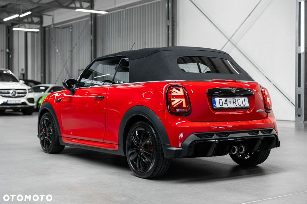 MINI John Cooper Works - 11