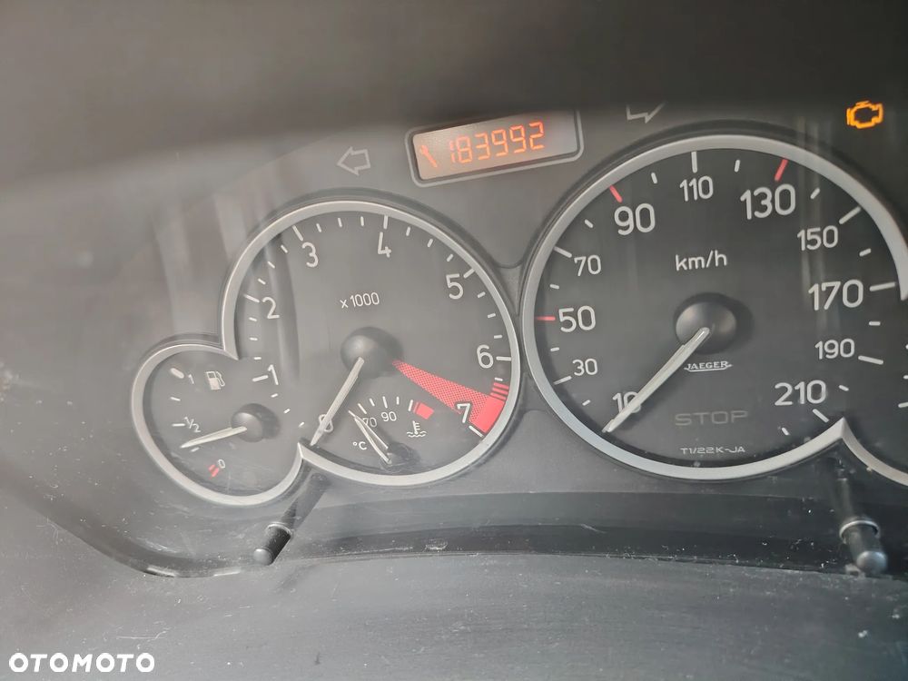 Peugeot 206 - 8