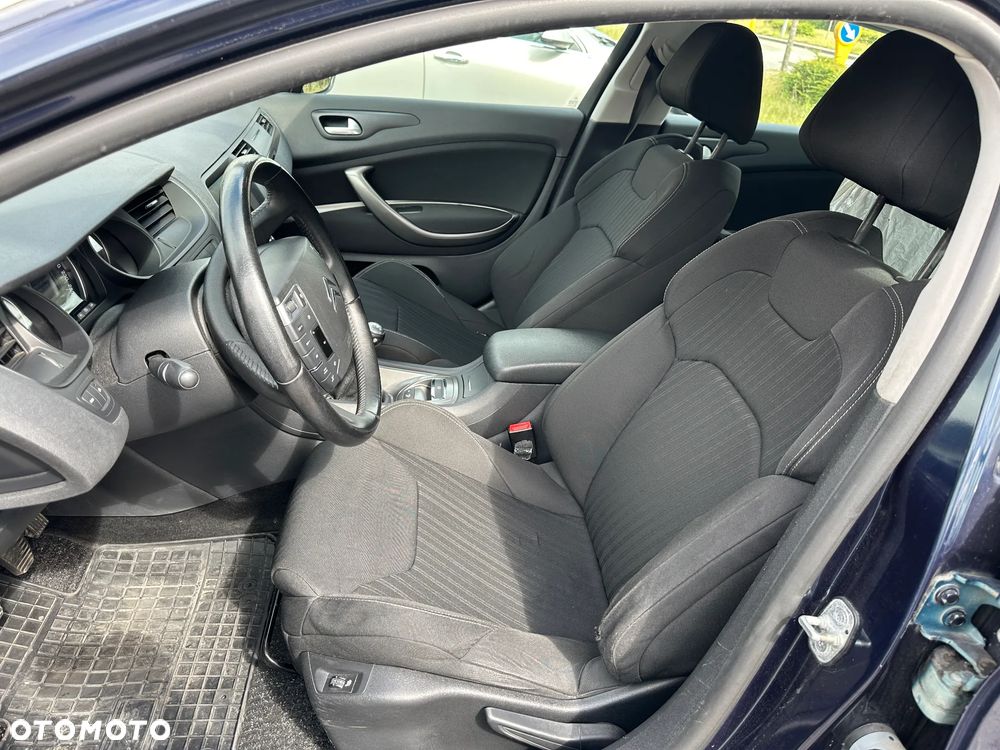 Citroën C5 2.0 16V Confort - 18