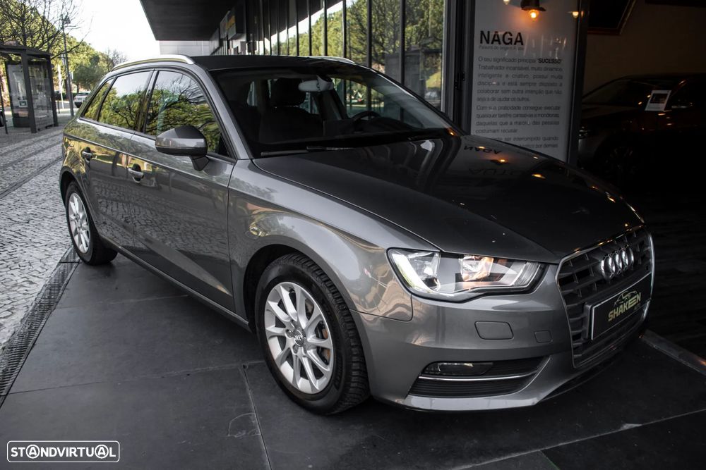 Audi A3 1.6 TDI Attraction - 6