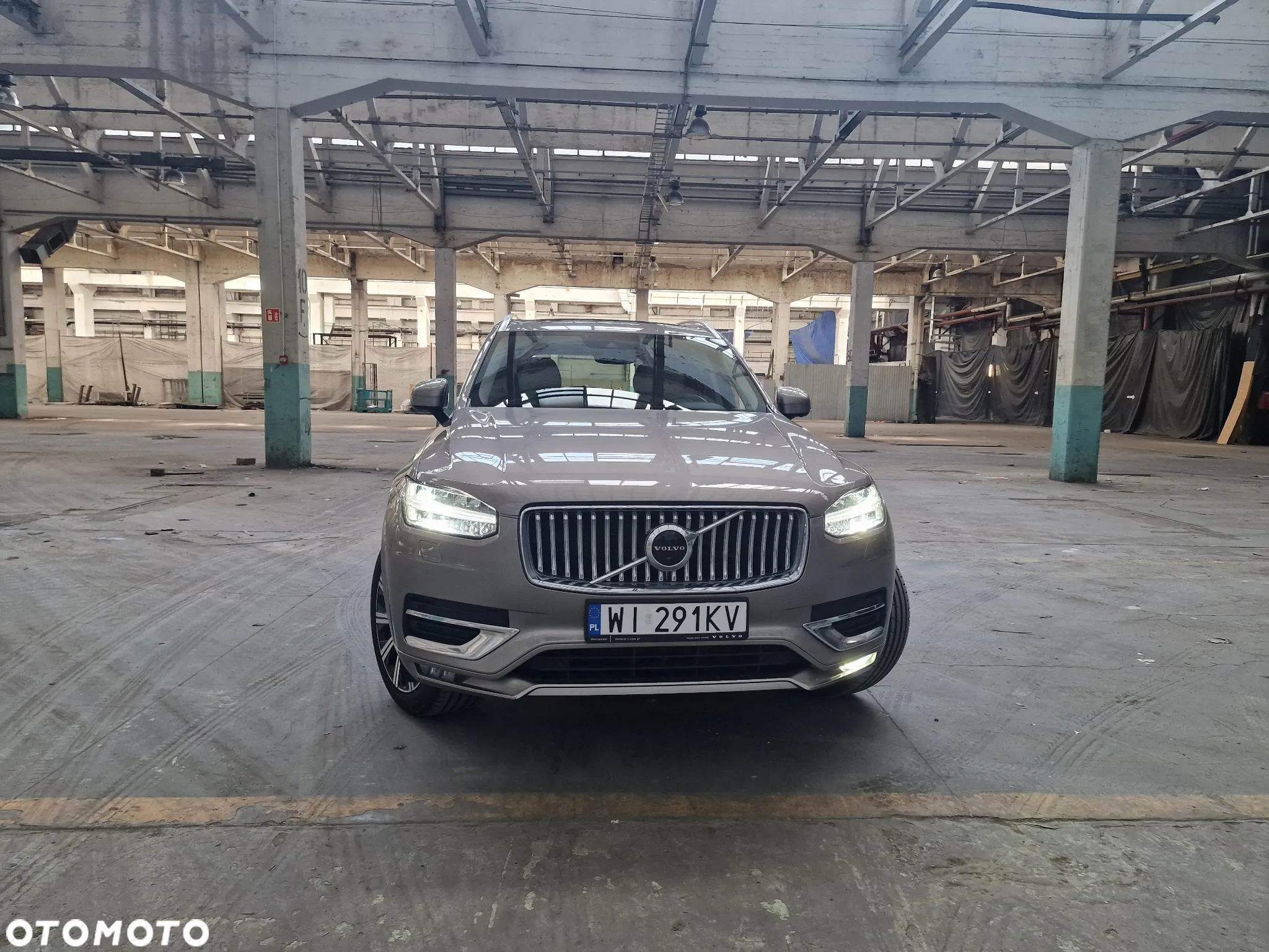 Volvo XC 90 - 19