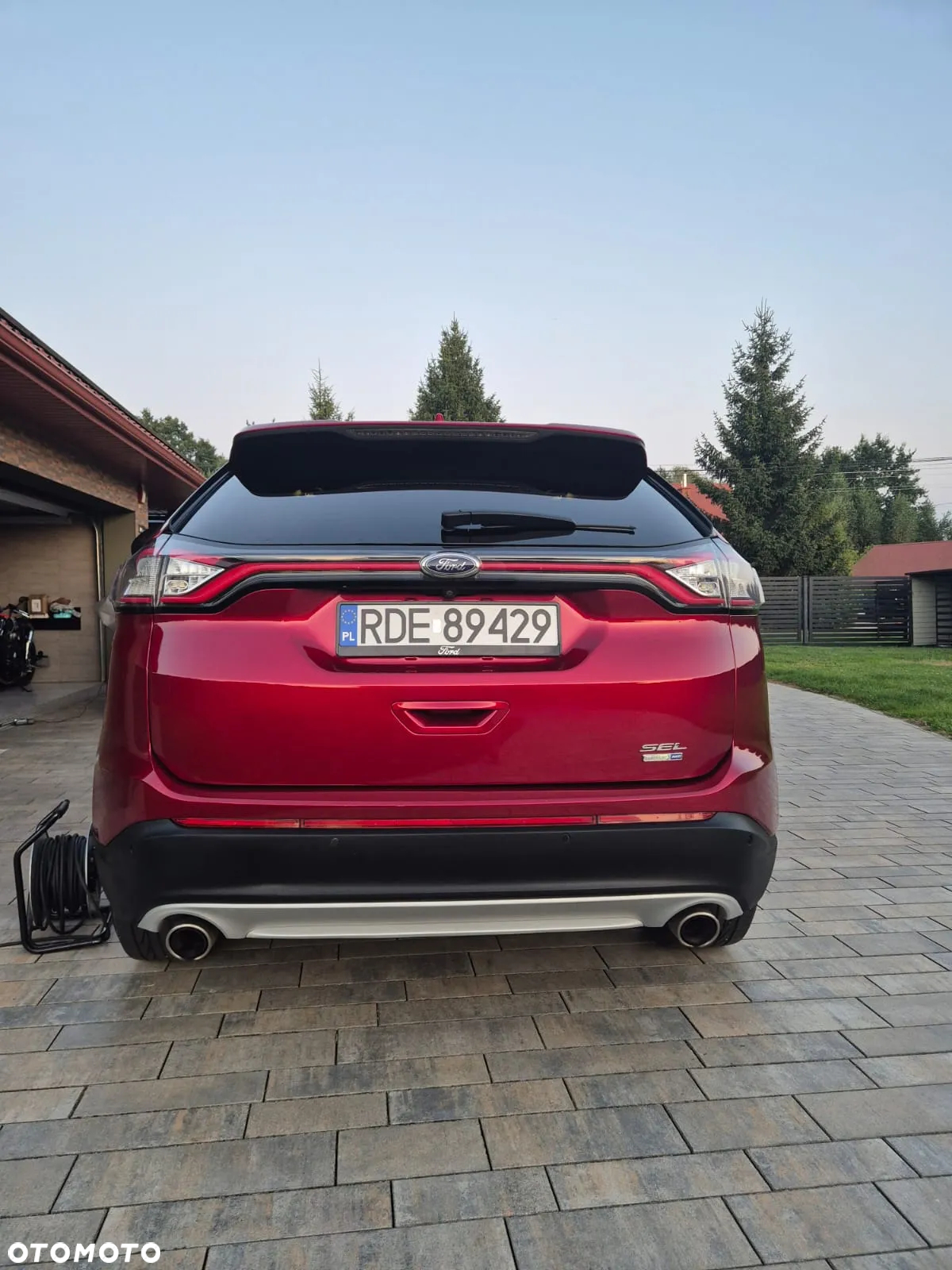 Ford Edge - 4