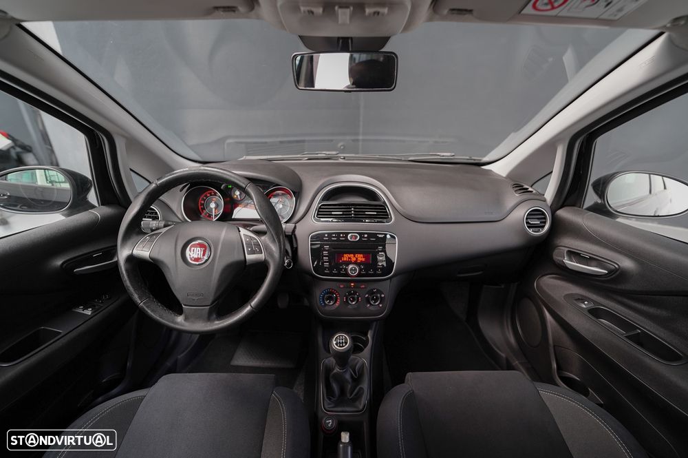 Fiat Punto 1.3 M-Jet Lounge S&S - 12