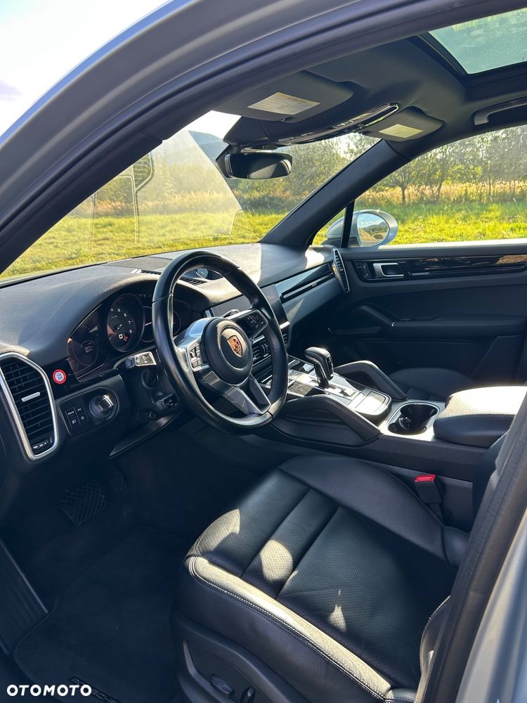 Porsche Cayenne Platinum Edition - 31