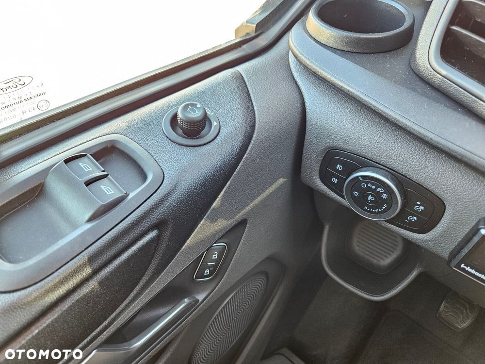Ford transit-custom L2H1 *65900zł NETTO* Zabudowa warsztatowa 2.0TdCi/170KM - 25