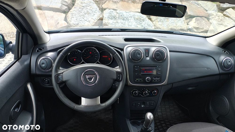 Dacia Sandero TCe 90 Celebration - 28
