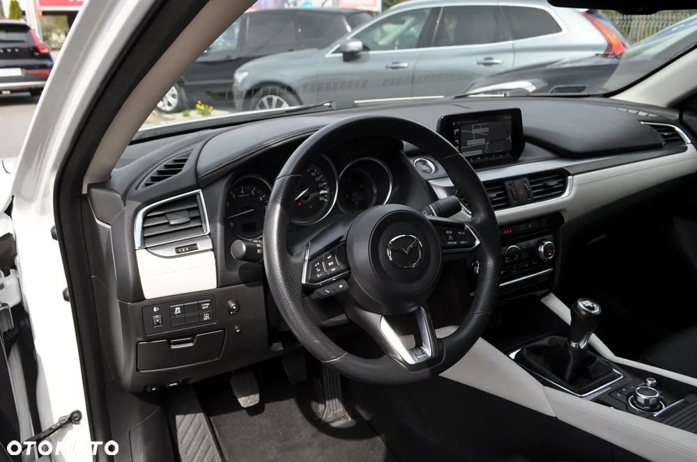 Mazda 6 2.0 Skybusiness - 16