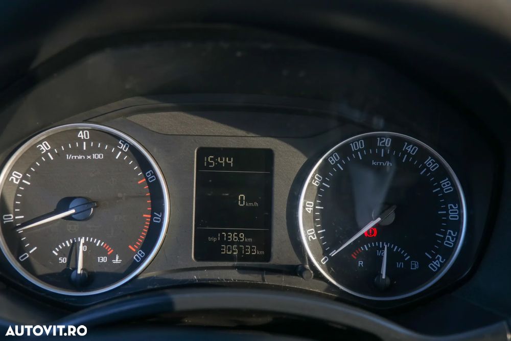 Skoda Octavia 1.2 TSI Ambiente - 18