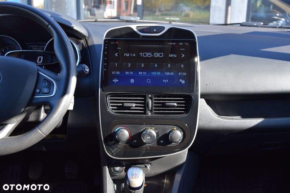 Renault Clio - 30