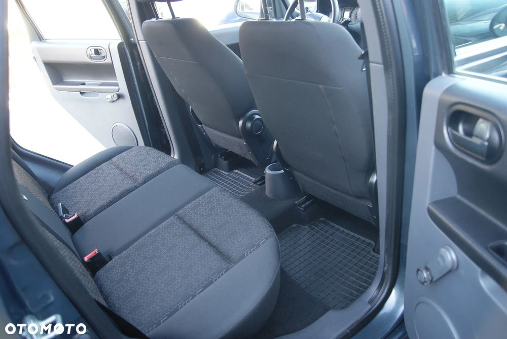 Mitsubishi Colt 1.1 Inform - 16