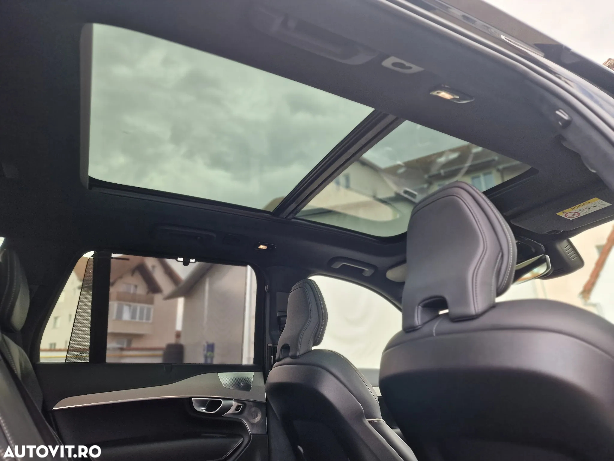 Volvo XC 90 T8 AWD Twin Engine Geartronic RDesign - 18