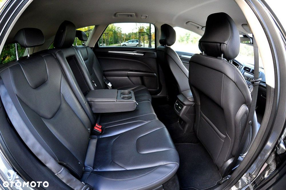 Ford Mondeo 2.0 EcoBlue Titanium - 22