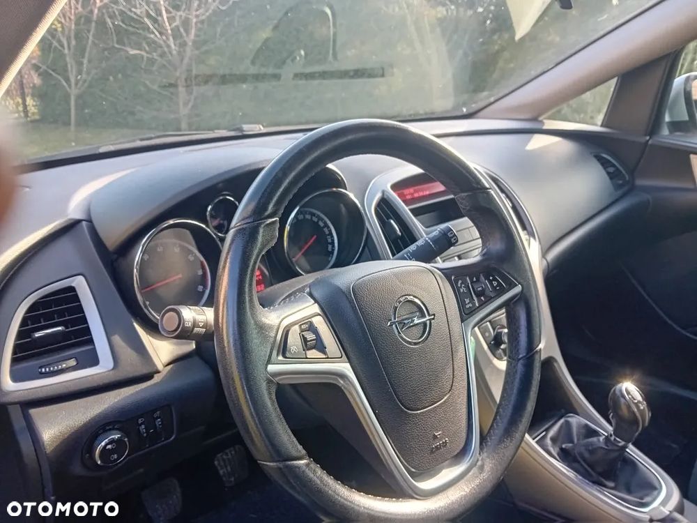 Opel Astra 1.4 Turbo Color Edition - 5