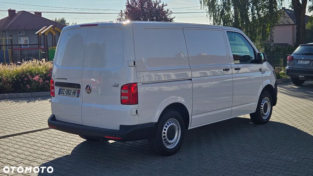 Volkswagen Transporter - 21