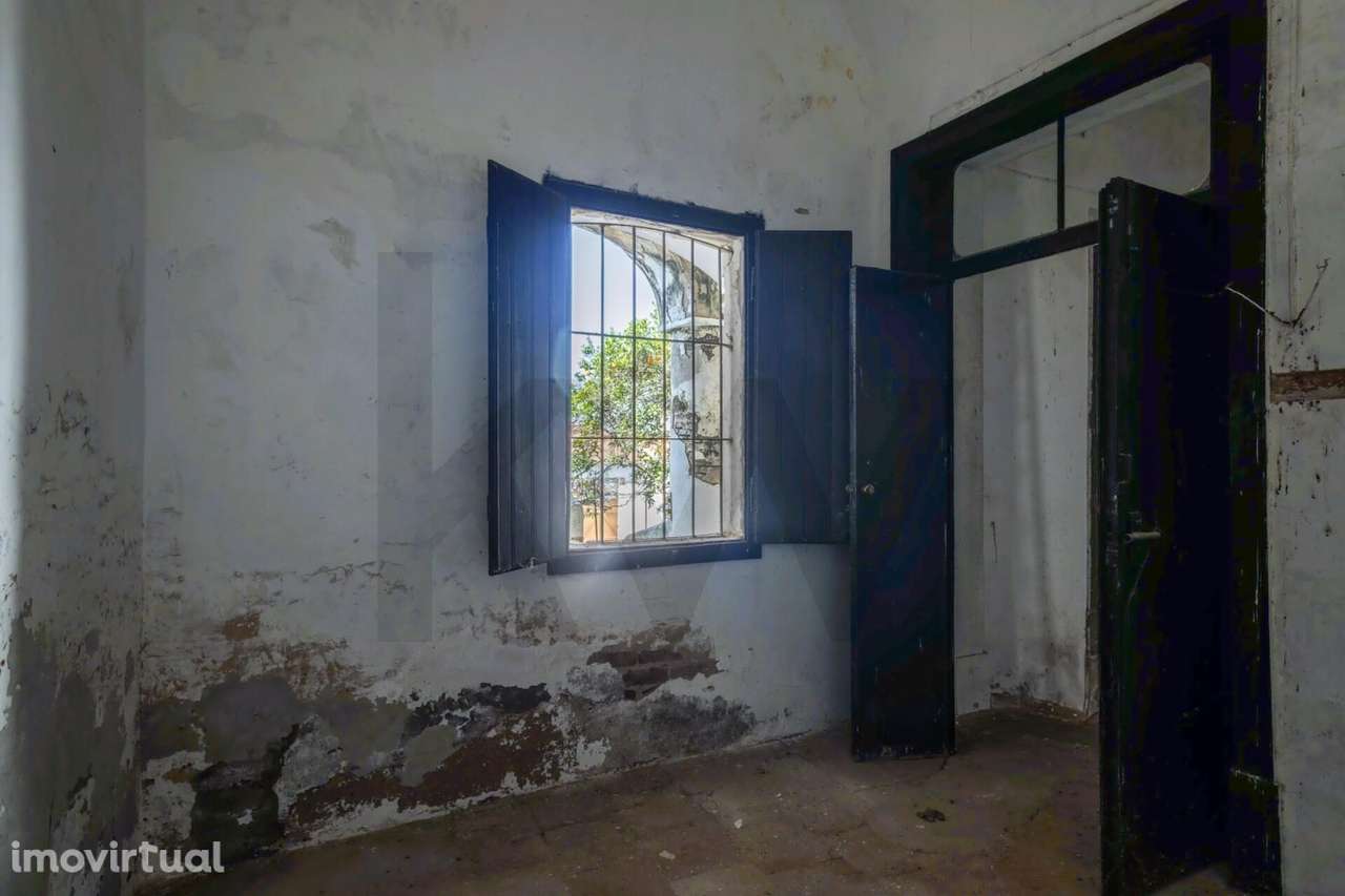 Casa Senhorial no centro de Ferreira do Alentejo - Charme e Potencial - Grande imagem: 5/16