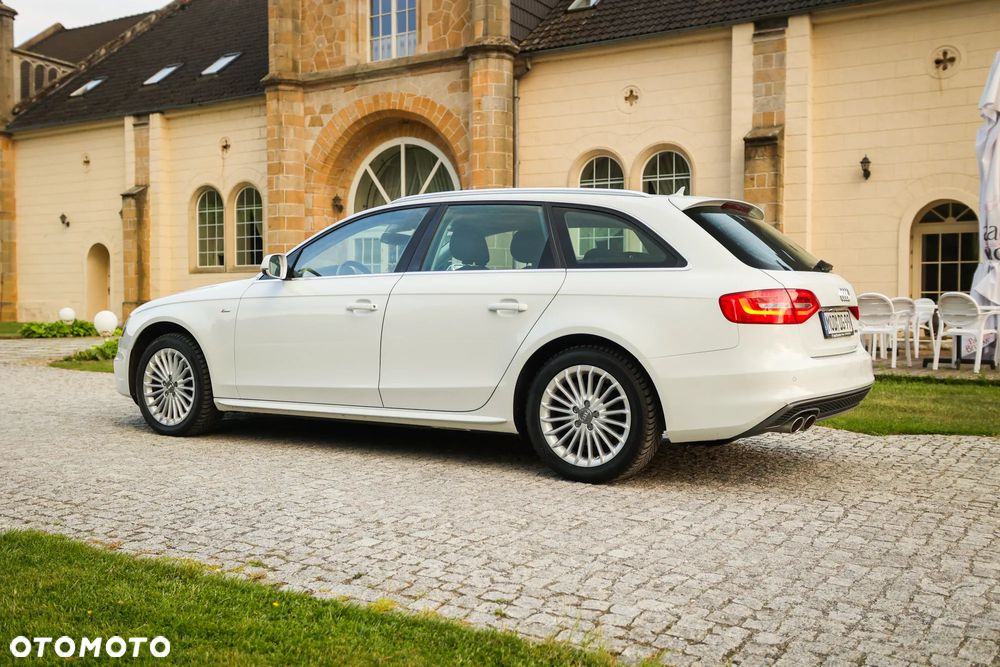 Audi A4 Avant 2.0 TDI DPF clean diesel quattro S tronic S line Sportpaket - 16